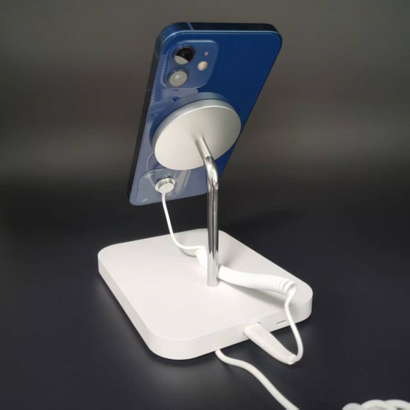 In Store Display of Mobile Ant – обзор и цена Controller Charging Stand