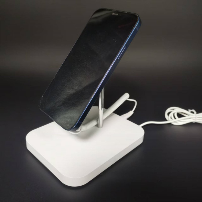 In Store Display of Mobile Ant – обзор и цена Controller Charging Stand