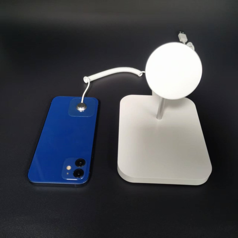 In Store Display of Mobile Ant – обзор и цена Controller Charging Stand
